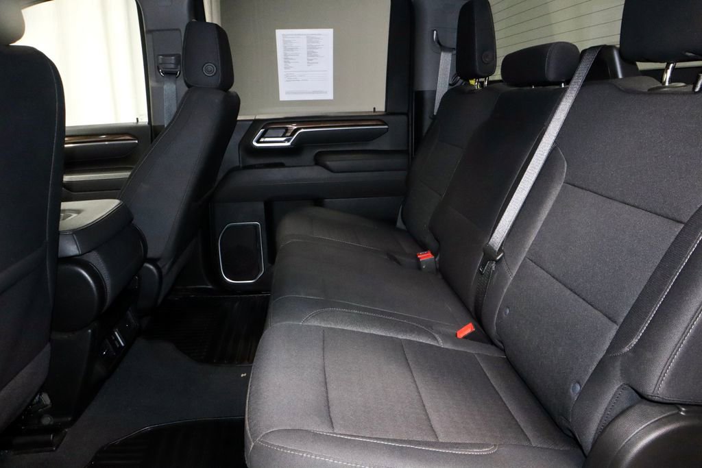 Used 2025 Chevrolet Silverado 2500 LT w/ Convenience Package AWD/4WD image 22