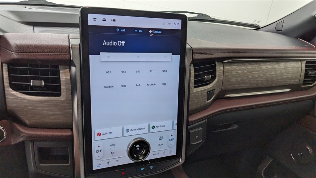 Certified 2022 Ford Expedition Max Limited image 27