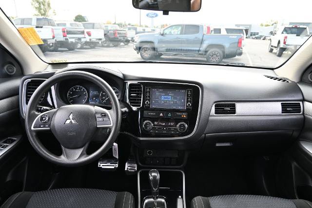 Used 2018 Mitsubishi Outlander ES FWD image 26