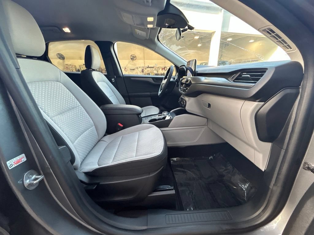 Certified 2023 Ford Escape Active FWD image 23