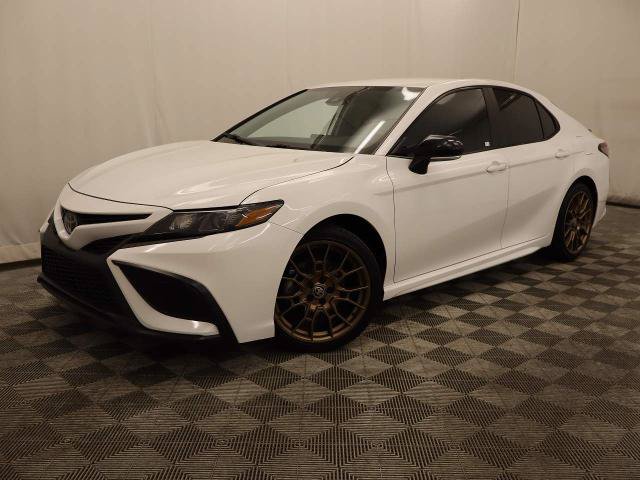 Used 2024 Toyota Camry SE FWD image 14