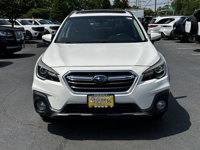 Used 2019 Subaru Outback 3.6R Touring AWD/4WD image 2