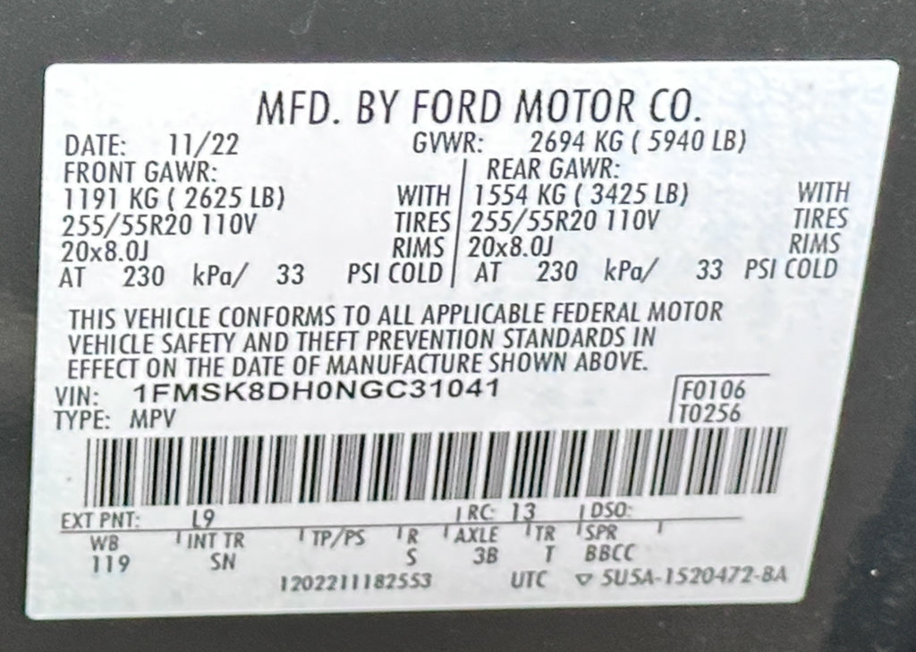 Certified 2022 Ford Explorer XLT w/ Equipment Group 202A AWD/4WD image 59