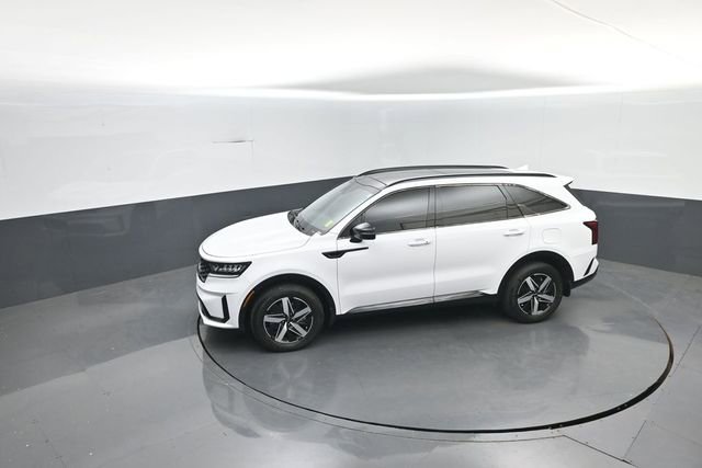 Used 2022 Kia Sorento S w/ Panoramic Sunroof Package FWD image 27
