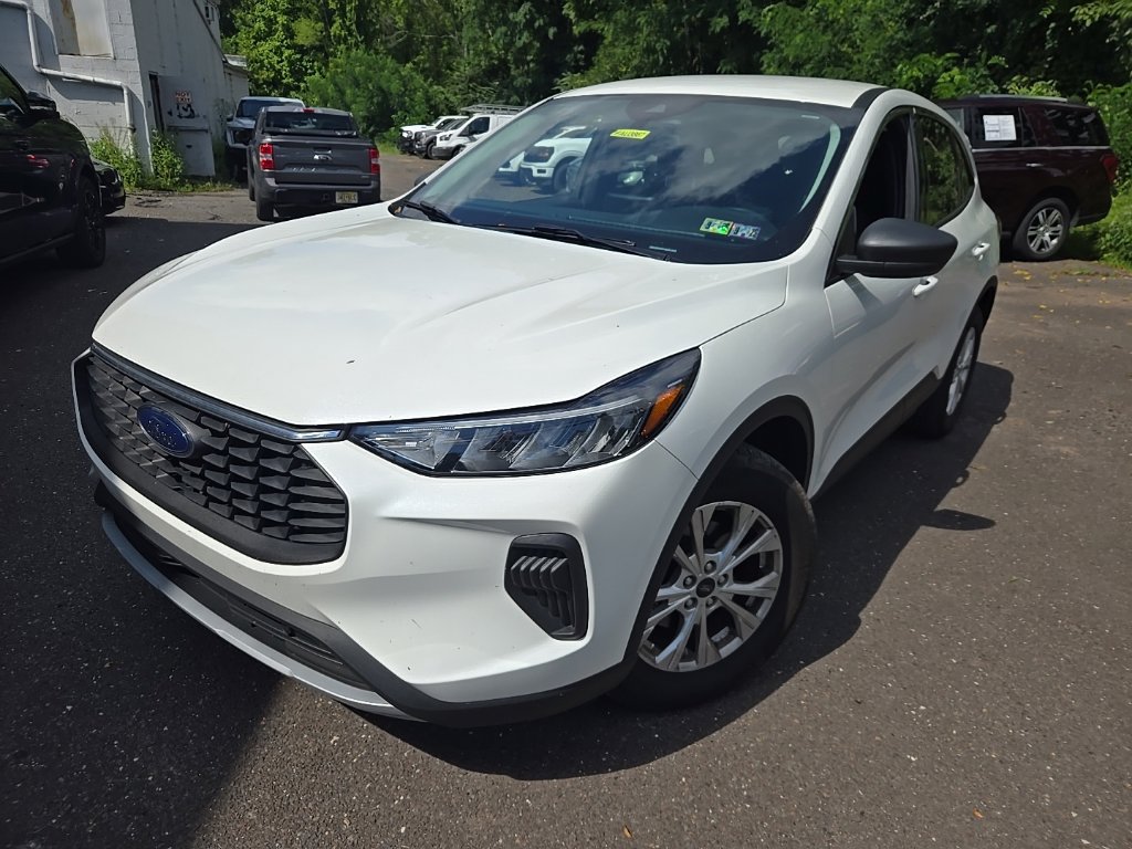 Certified 2023 Ford Escape Active AWD/4WD image 3