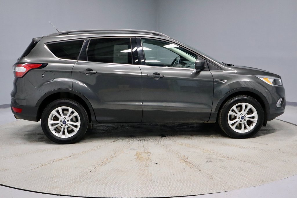 Certified 2018 Ford Escape SE image 12