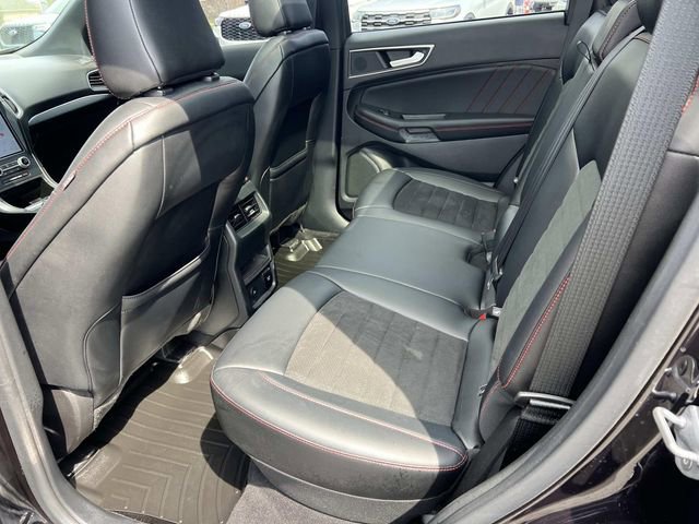 Certified 2022 Ford Edge ST-Line w/ Class II Trailer Tow Package AWD/4WD image 14