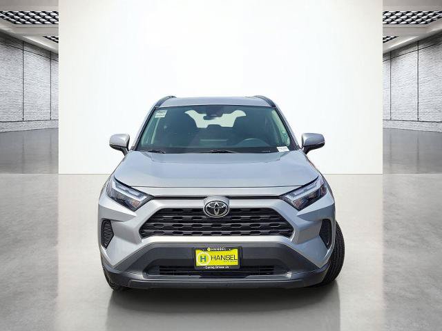 Used 2025 Toyota RAV4 XLE FWD image 4