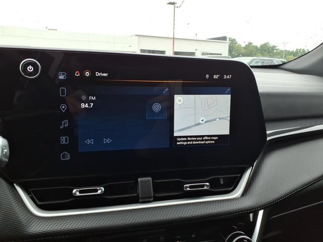 Used 2026 Chevrolet Equinox LT w/ Convenience Package II FWD image 17