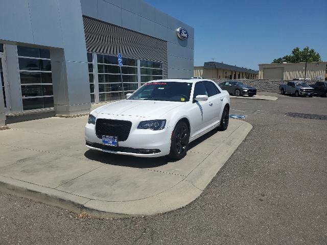 Used 2023 Chrysler 300 S