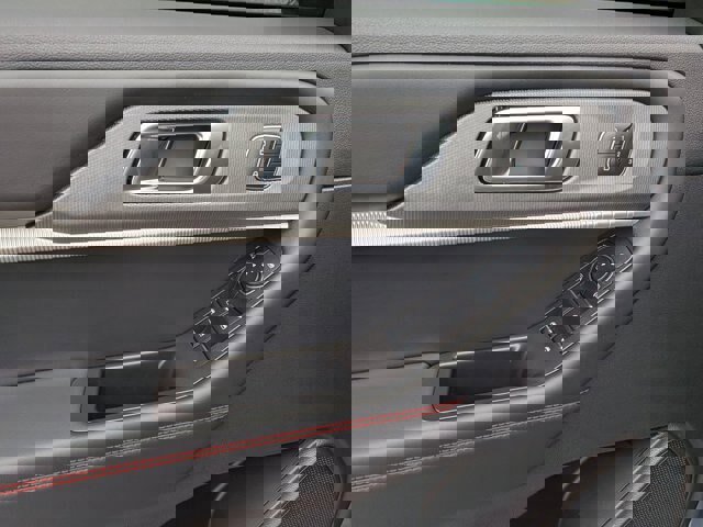 Certified 2025 Ford Explorer ST-Line w/ Premium Package image 14