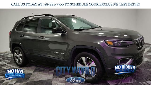 Used 2022 Jeep Cherokee Limited AWD/4WD image 2
