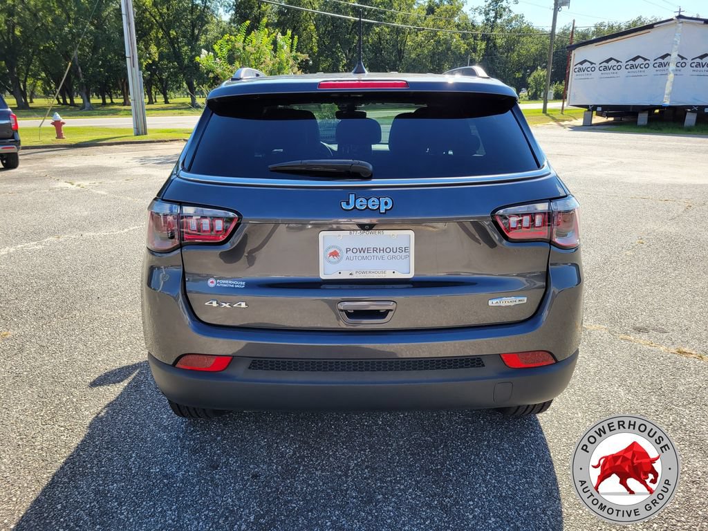 Used 2023 Jeep Compass Latitude AWD/4WD image 5