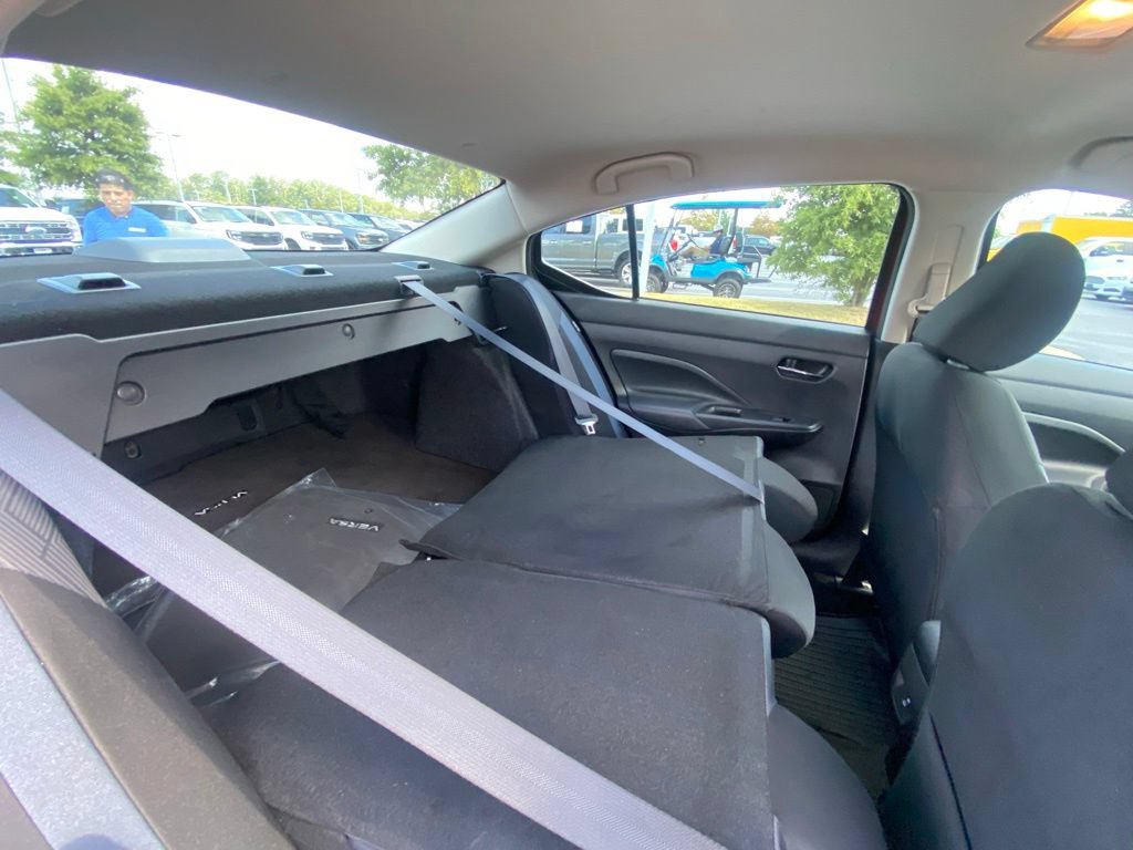 Used 2025 Nissan Versa SV w/ Trunk Package FWD image 26