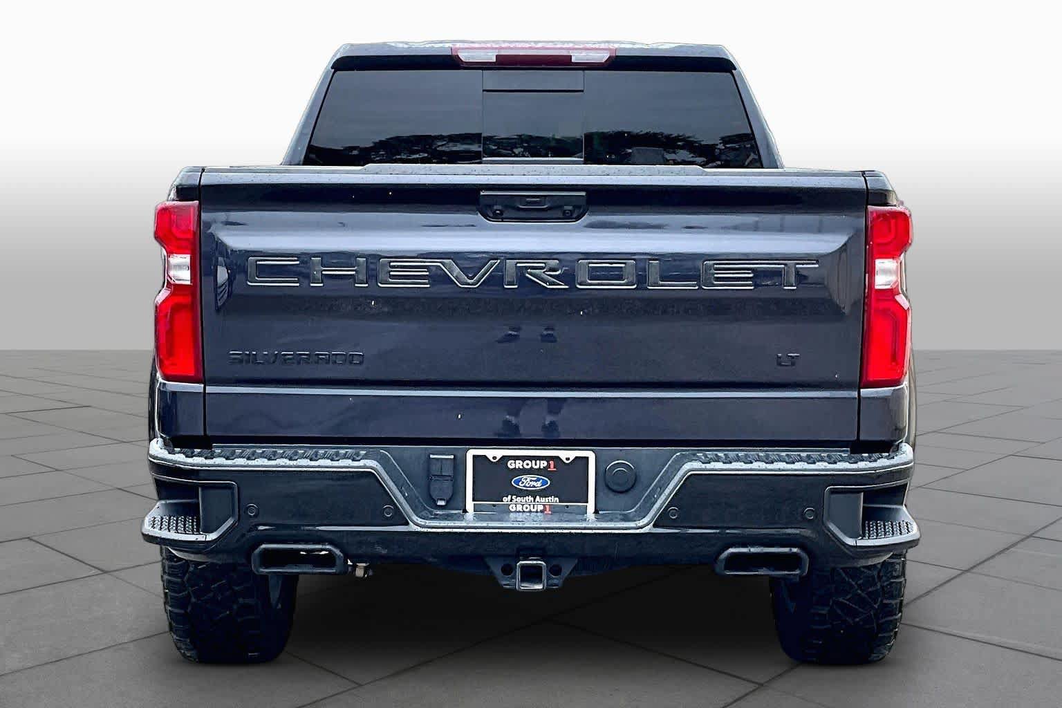 Used 2024 Chevrolet Silverado 1500 LT Trail Boss w/ LT Trail Boss Premium Package AWD/4WD image 5