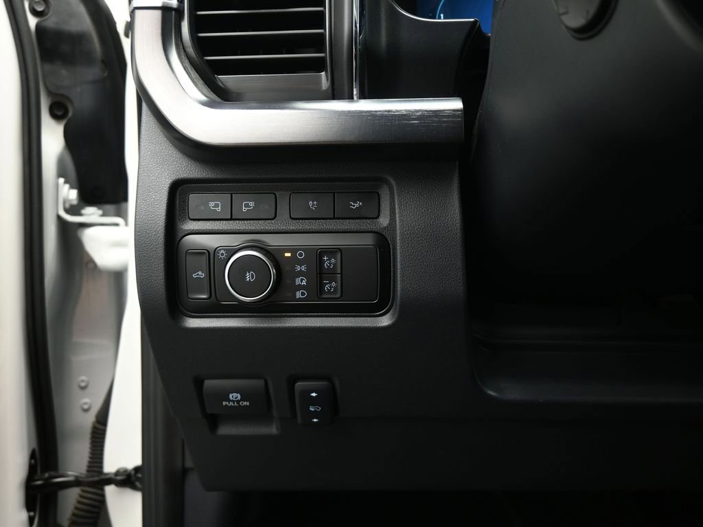 Certified 2023 Ford F250 Lariat w/ Lariat Ultimate Package image 12