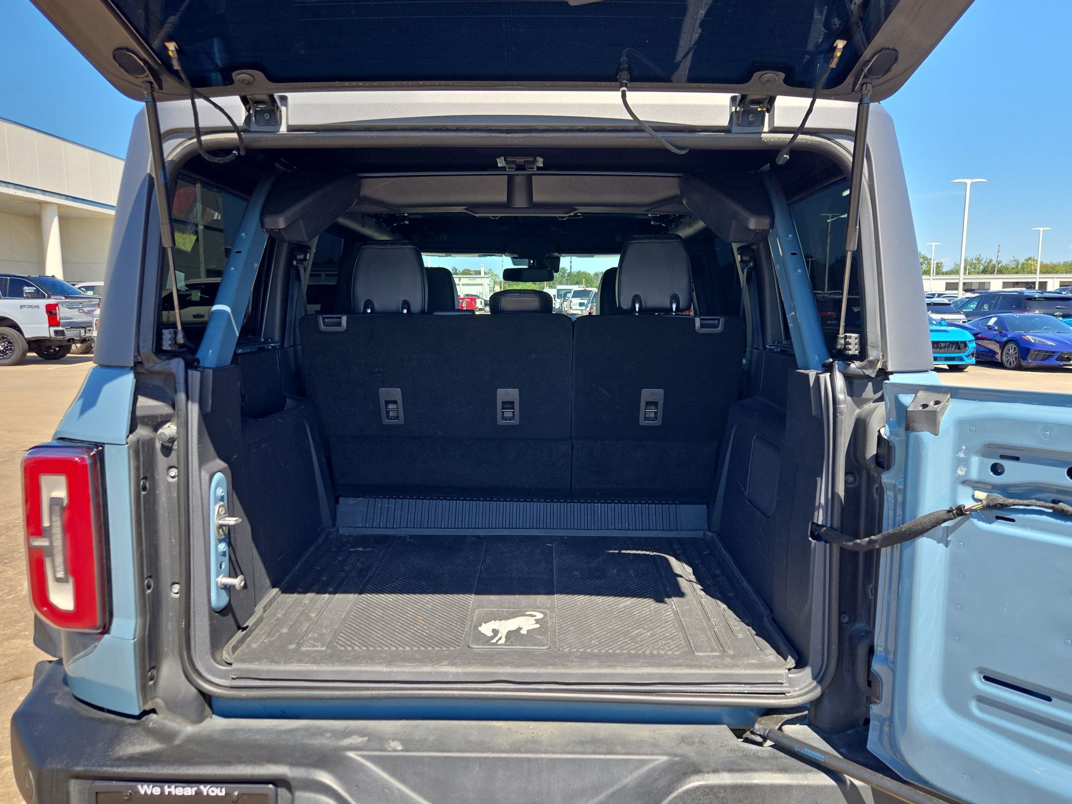 Certified 2023 Ford Bronco Wildtrak AWD/4WD image 30