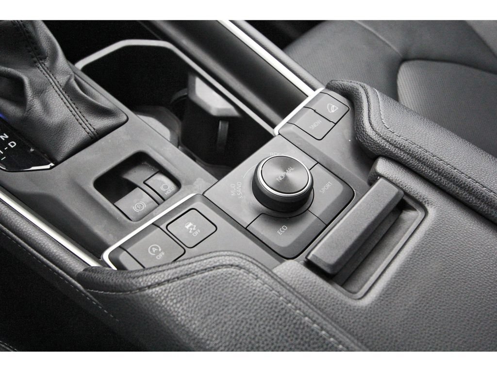 Used 2024 Toyota Grand Highlander AWD image 28