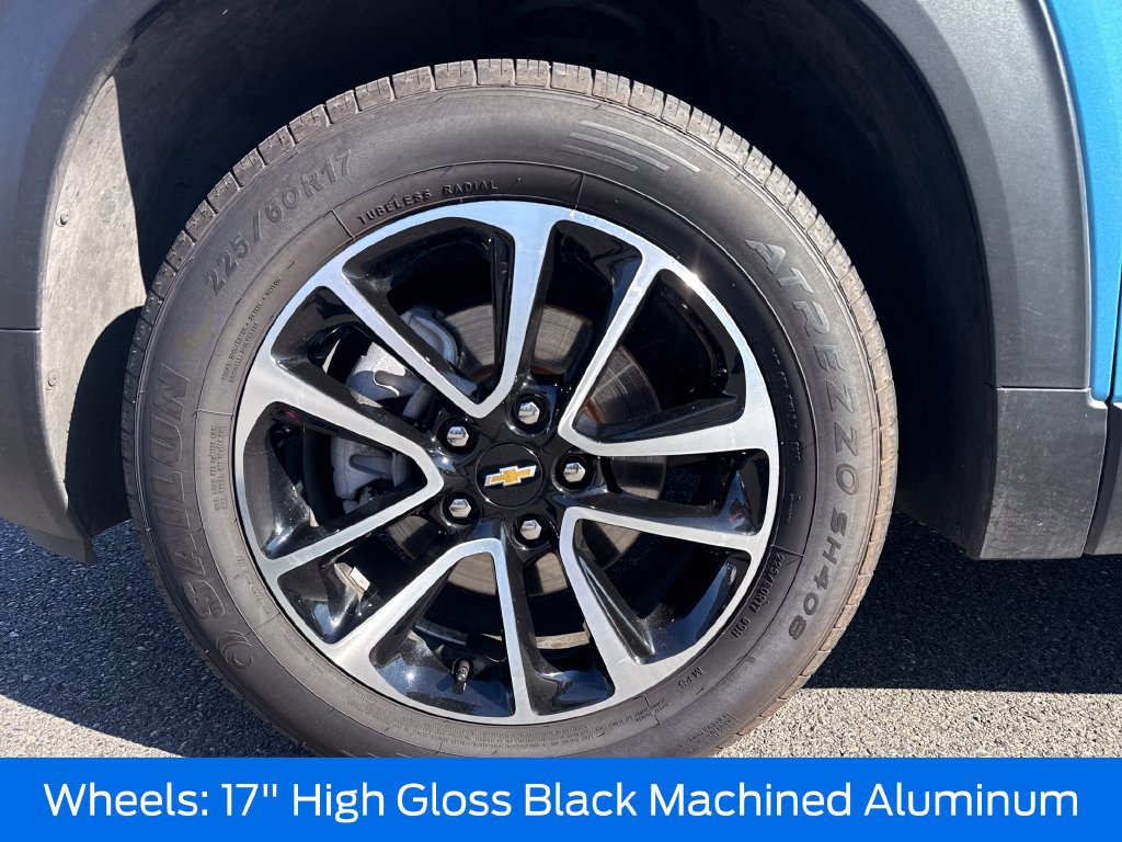 Used 2025 Chevrolet TrailBlazer LT AWD/4WD image 14