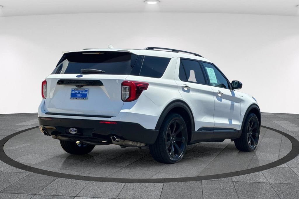 Certified 2023 Ford Explorer ST-Line w/ Class IV Trailer Tow Package RWD image 5
