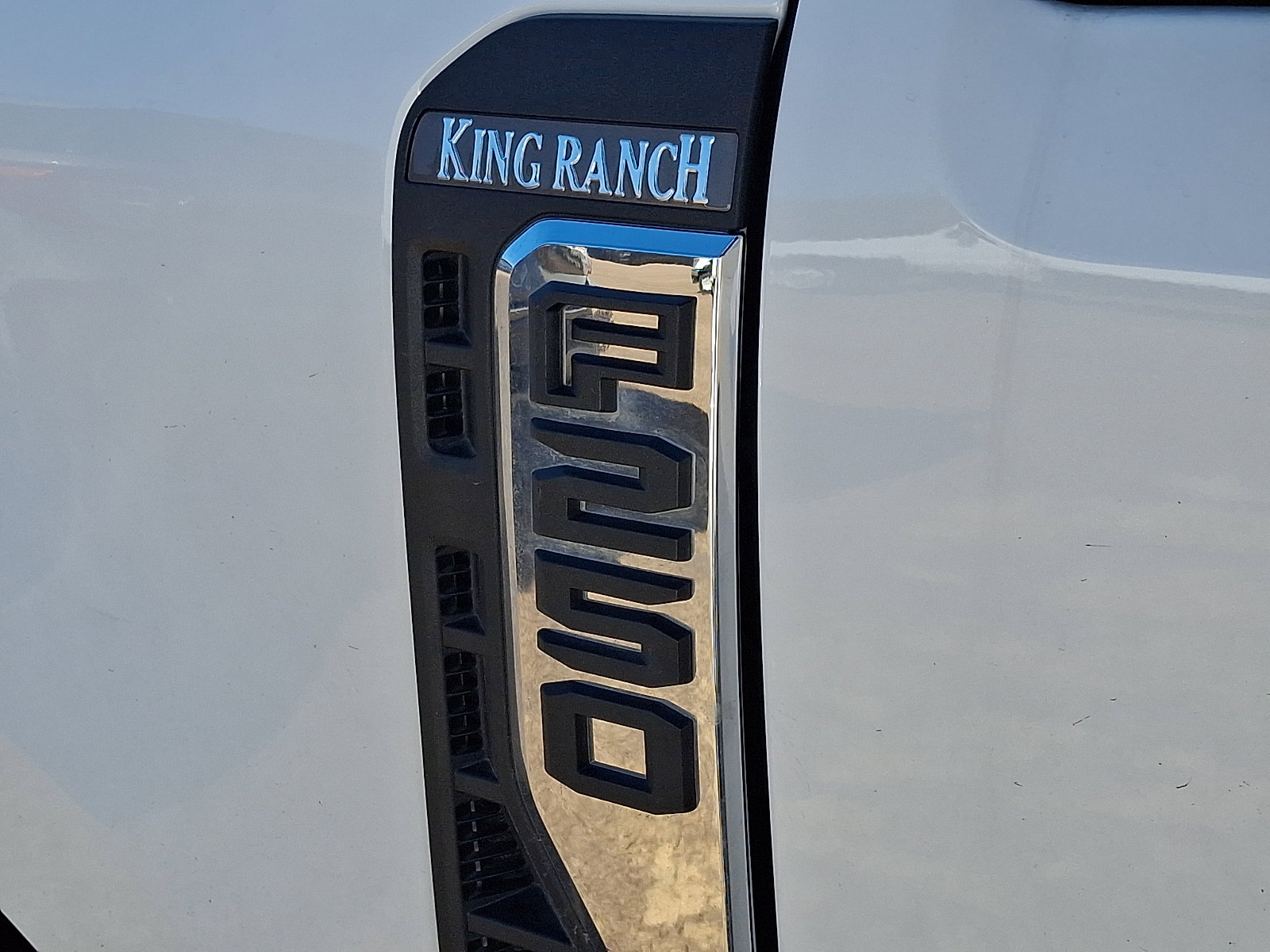 Certified 2024 Ford F250 King Ranch w/ Chrome Package image 4