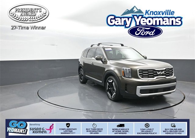 Used 2024 Kia Telluride S w/ S Sunroof Package