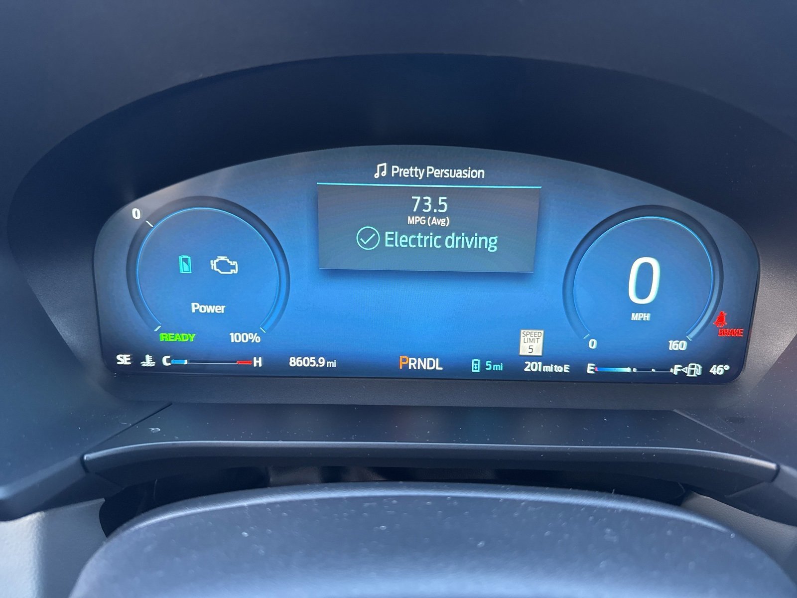 Certified 2025 Ford Escape SE w/ PHEV Premium Package image 12