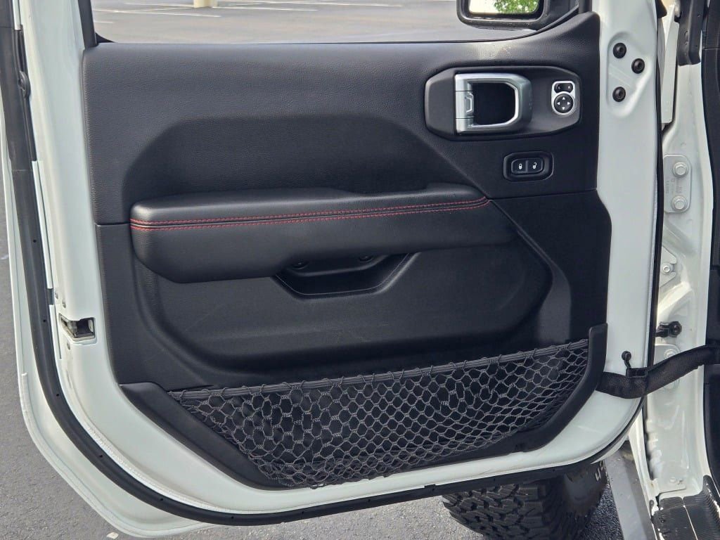 Used 2020 Jeep Wrangler Unlimited Rubicon AWD/4WD image 21