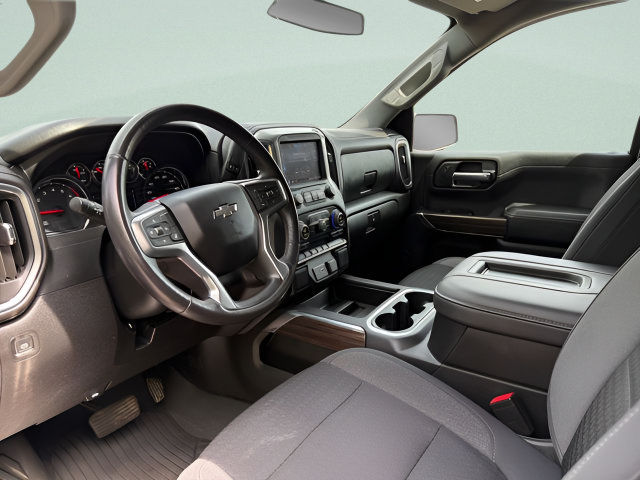 Used 2022 Chevrolet Silverado 1500 LT Trail Boss w/ LPO, Dark Essentials Package AWD/4WD image 14