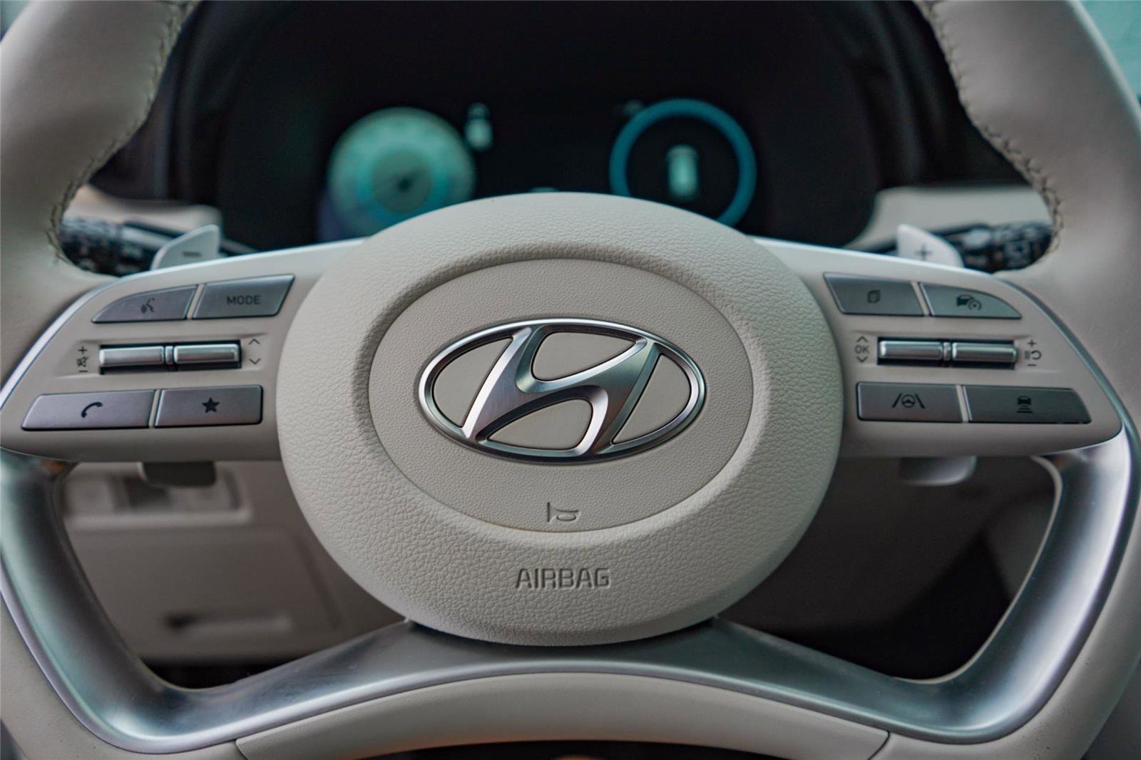 Used 2023 Hyundai Palisade Limited FWD image 11