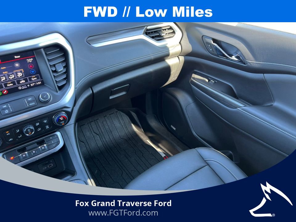 Used 2023 GMC Acadia SLT image 34