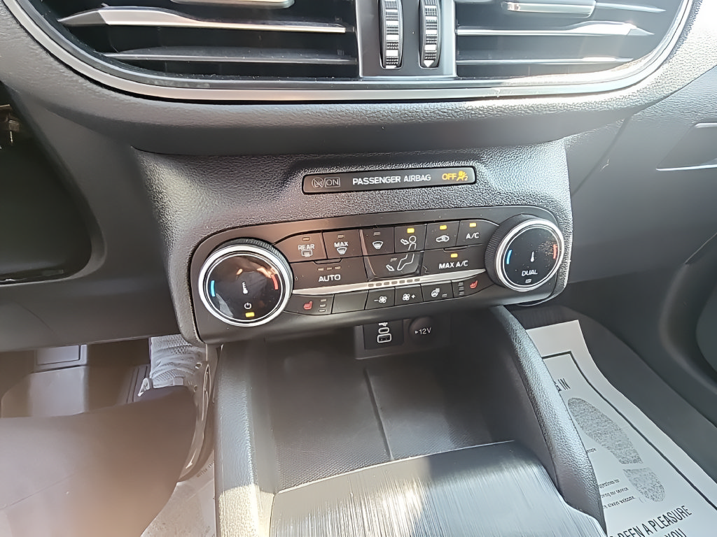 Certified 2024 Ford Escape Active AWD/4WD image 26