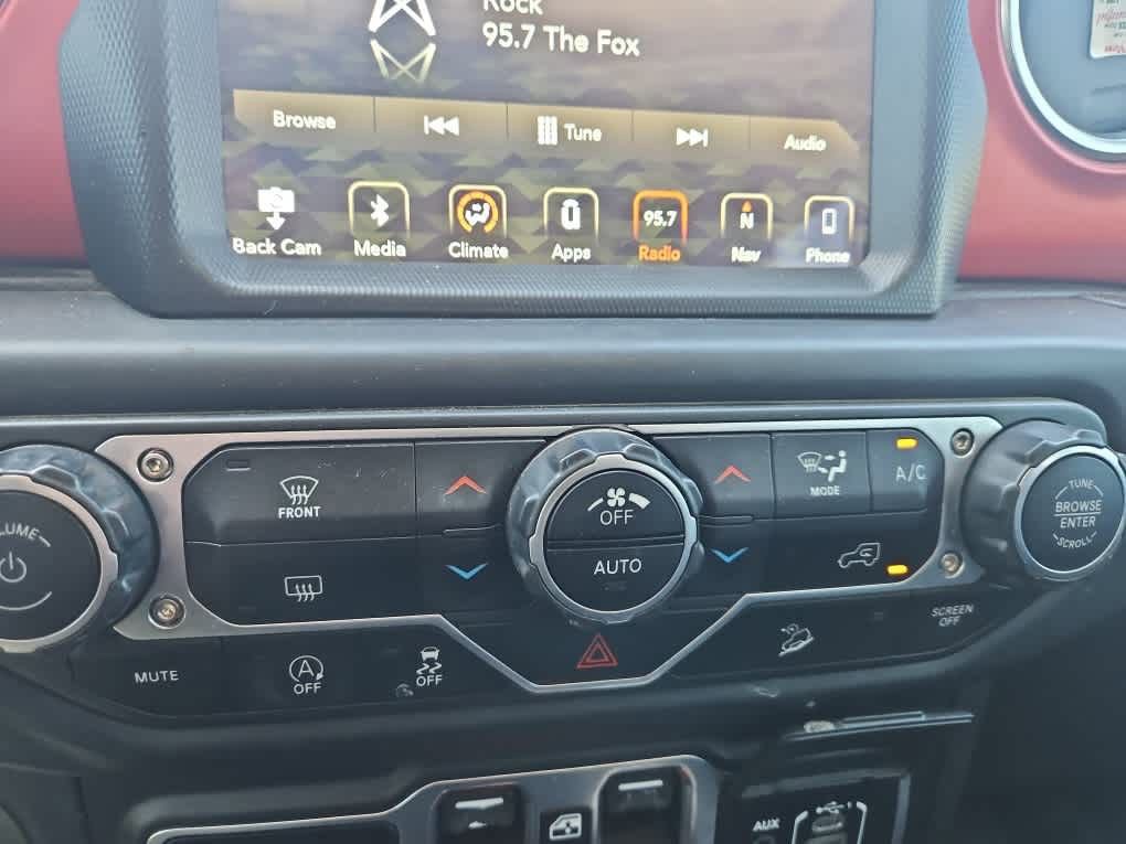 Used 2018 Jeep Wrangler Unlimited Rubicon image 17