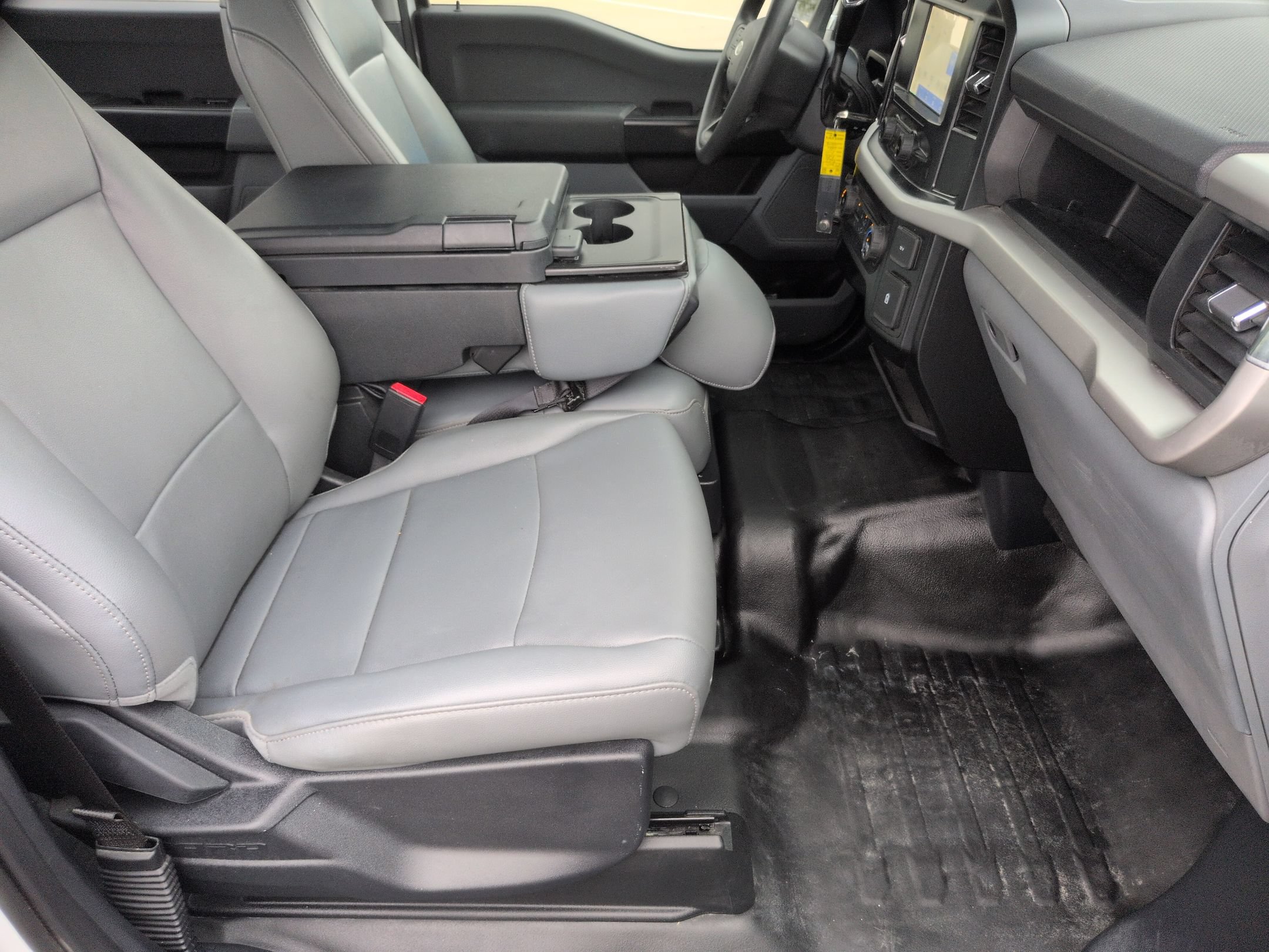Certified 2022 Ford F150 XL w/ Equipment Group 101A High RWD image 34
