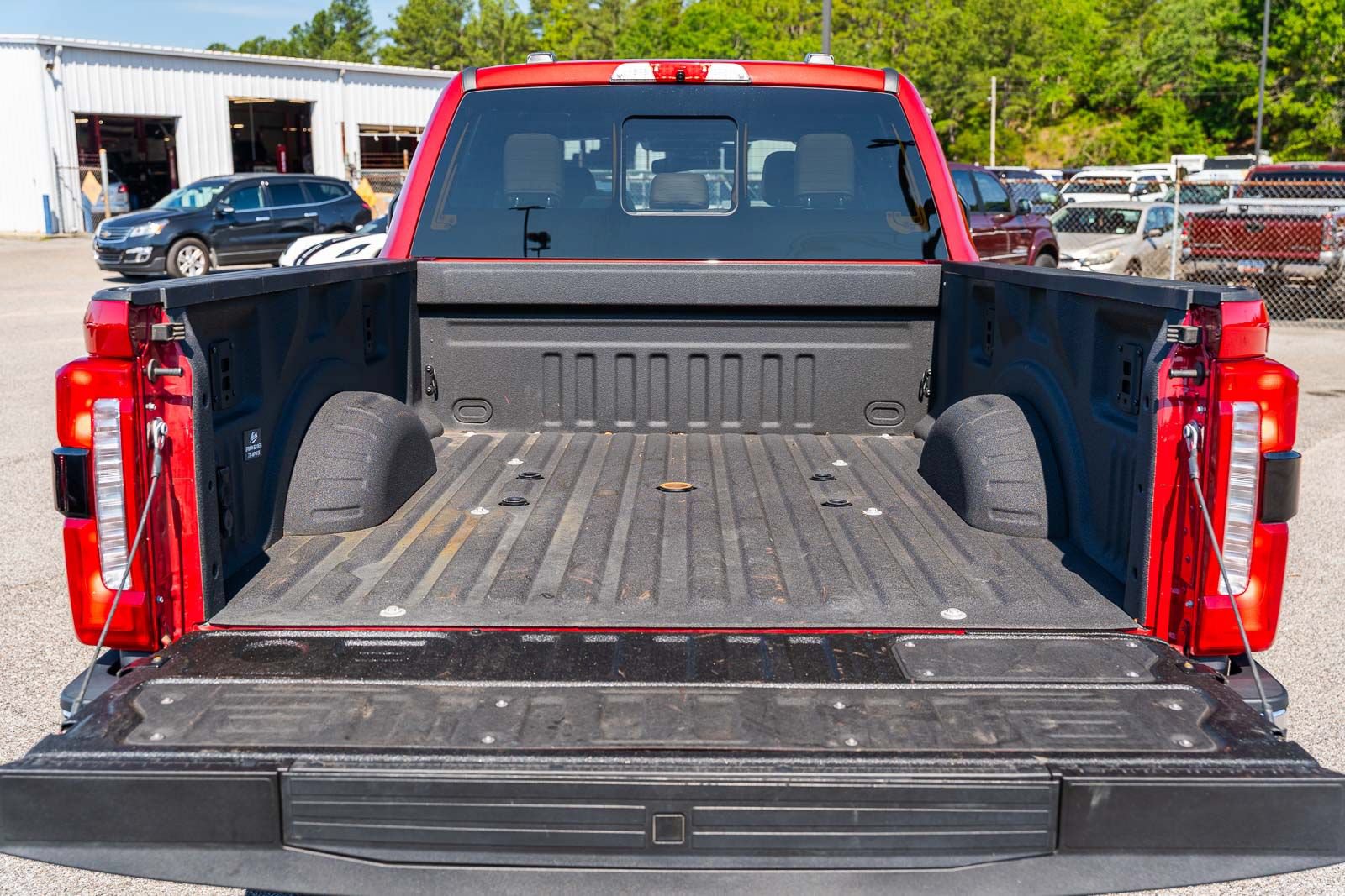 Certified 2024 Ford F350 Lariat w/ Lariat Ultimate Package AWD/4WD image 15