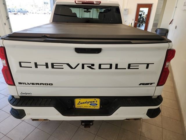 Used 2022 Chevrolet Silverado 1500 RST image 3