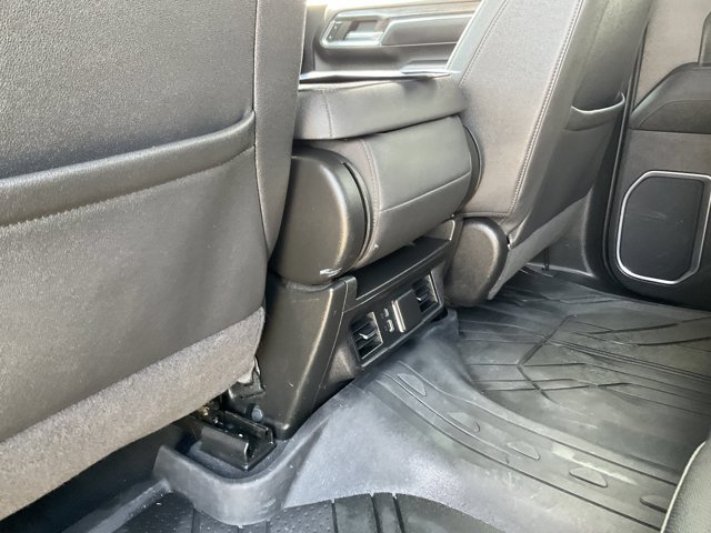 Used 2024 Chevrolet Silverado 2500 LTZ AWD/4WD image 11