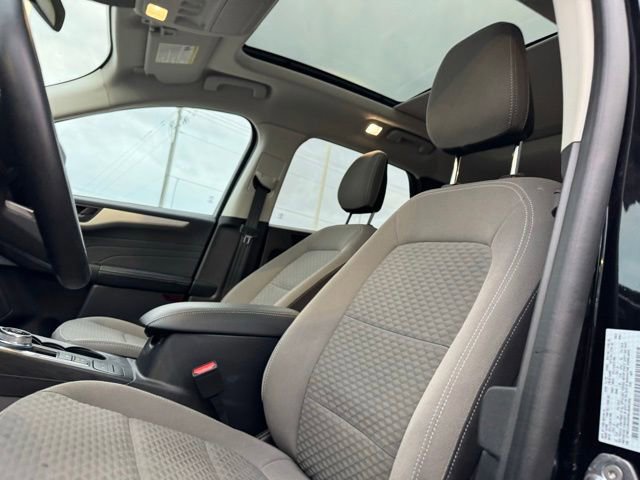 Certified 2022 Ford Escape SE w/ SE Sport Appearance Package AWD/4WD image 14