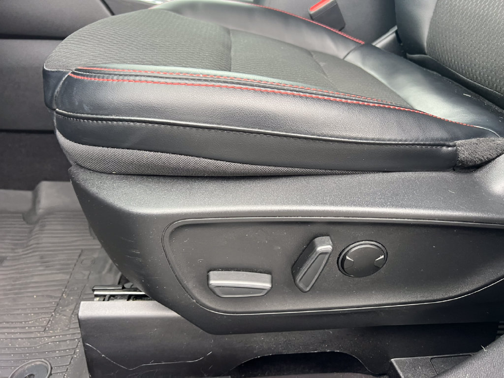 Certified 2023 Ford Escape ST-Line AWD/4WD image 10