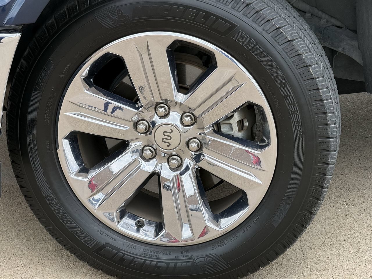 Certified 2019 Ford F150 King Ranch w/ Equipment Group 601A Luxury AWD/4WD image 9