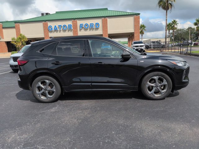 Certified 2024 Ford Escape ST-Line FWD image 4