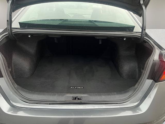 Used 2023 Nissan Altima 2.5 SV FWD image 29