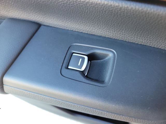 Used 2025 Honda CR-V EX-L image 14