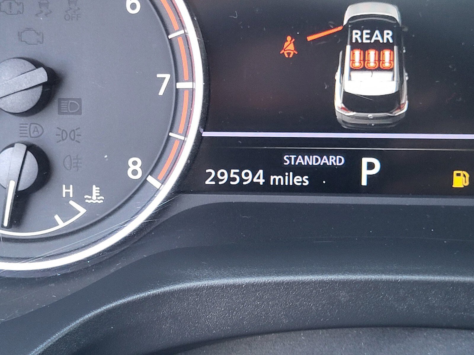 Used 2023 Nissan Rogue SV w/ SV Premium B Package image 31