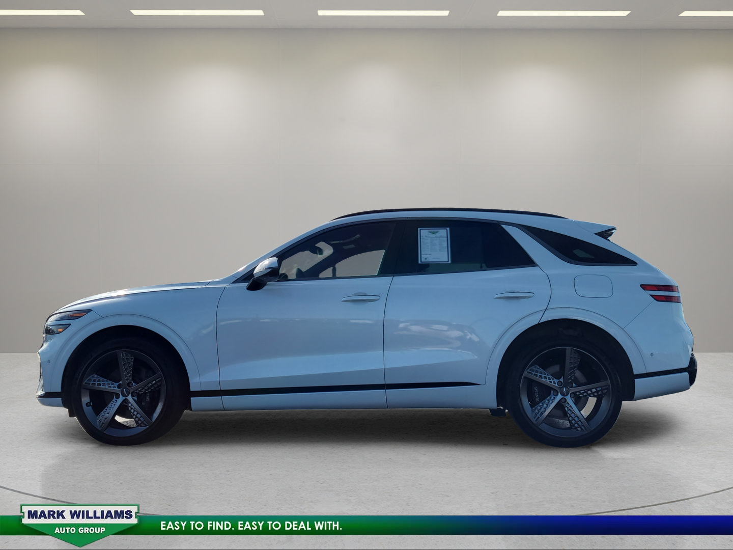 Used 2023 Genesis GV70 2.5T w/ Sport Prestige Package AWD/4WD image 7