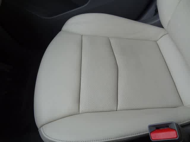 Used 2020 Cadillac XT6 Premium Luxury FWD image 43