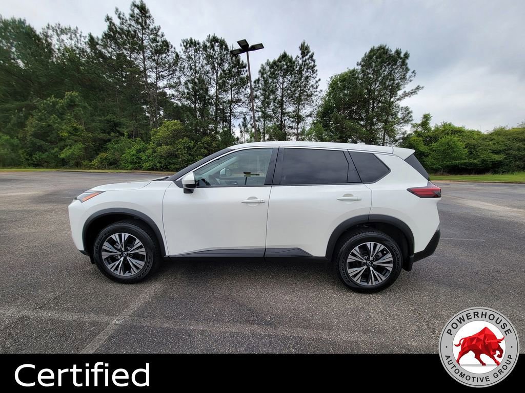 Used 2023 Nissan Rogue SV image 2