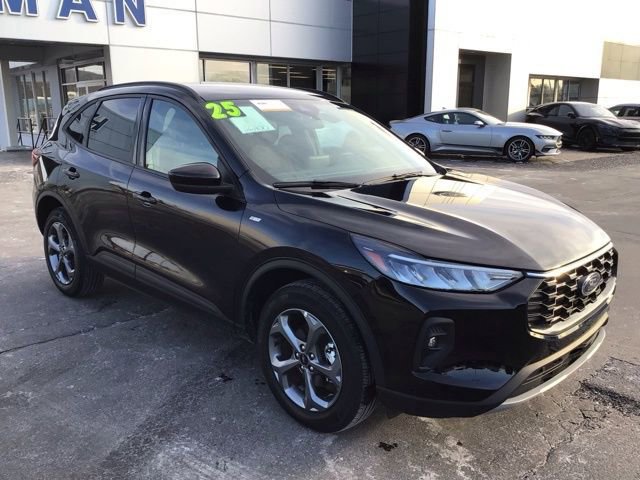 Certified 2025 Ford Escape ST-Line Select image 6