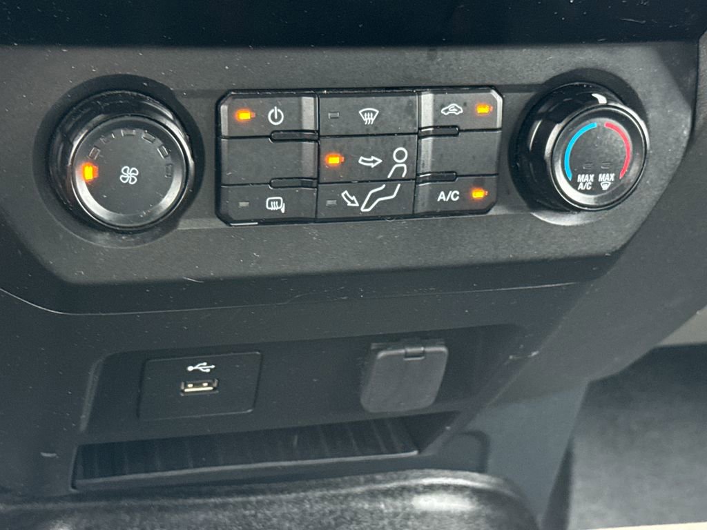 Certified 2022 Ford F250 XL w/ Power Equipment Group image 21