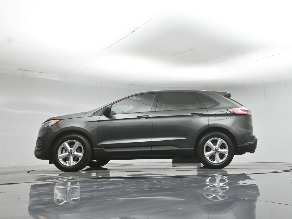 Certified 2019 Ford Edge SE FWD image 8